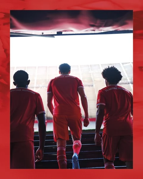 FC Bayern München Fotbalový Dres 2022-23 Serge Gnabry 7 Domácí